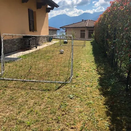 Casa Luisa Feriehus Argegno
